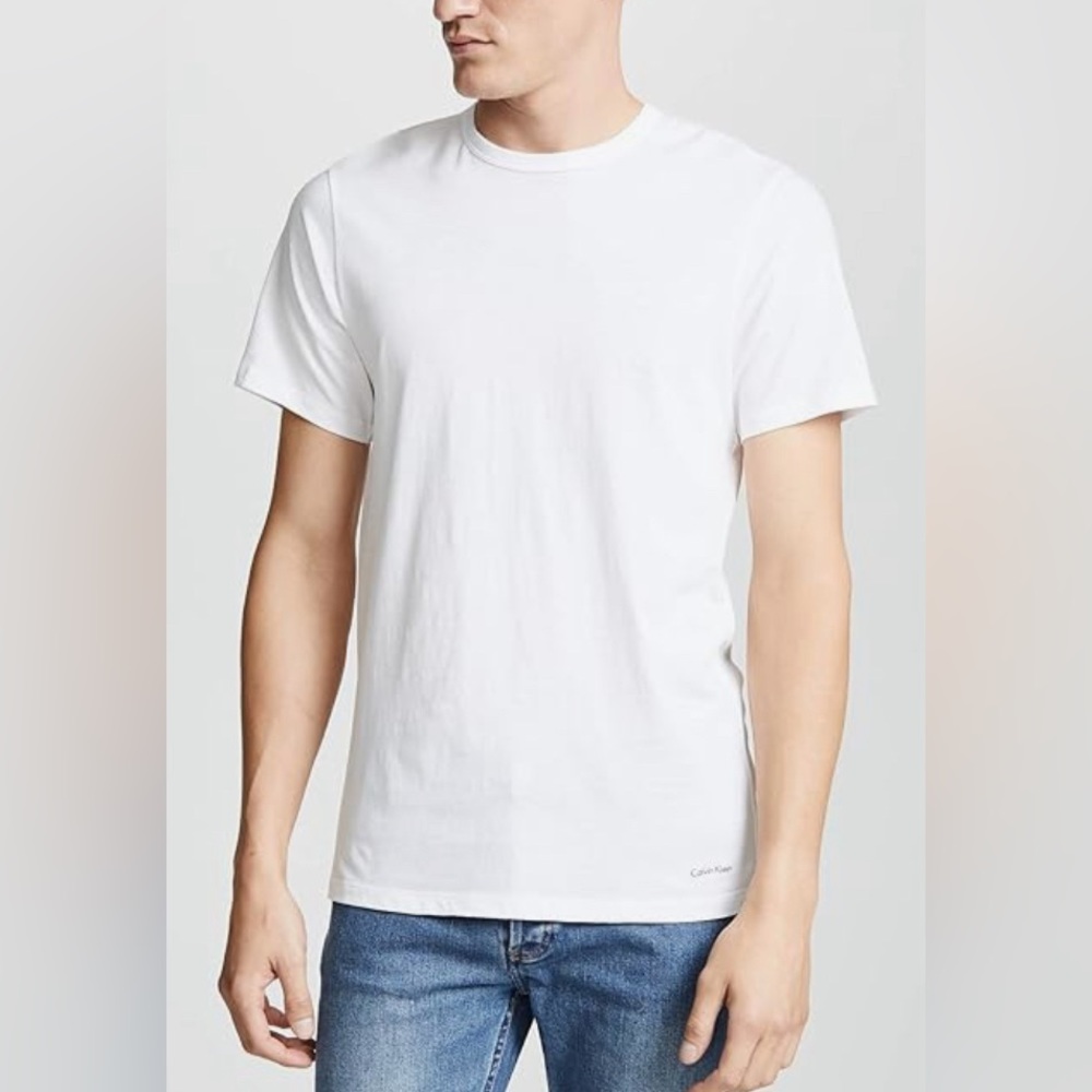 Calvin Klein Men’s Classic Cotton Slim Fit Crew Neck Tee